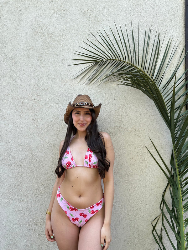 Set Top CHERRY + Bottom GRETEL : Cherry Lady