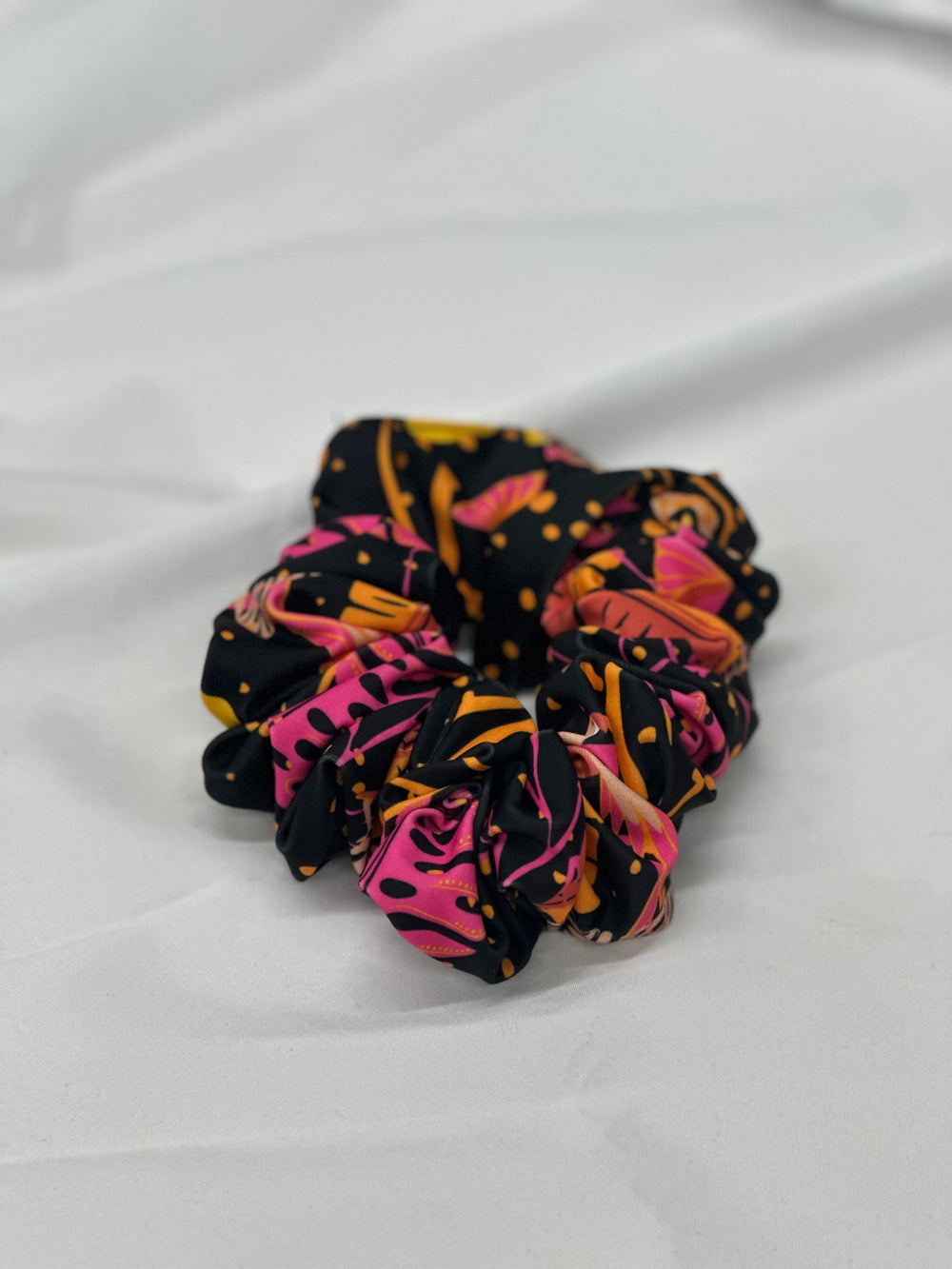 Pandora Scrunchie