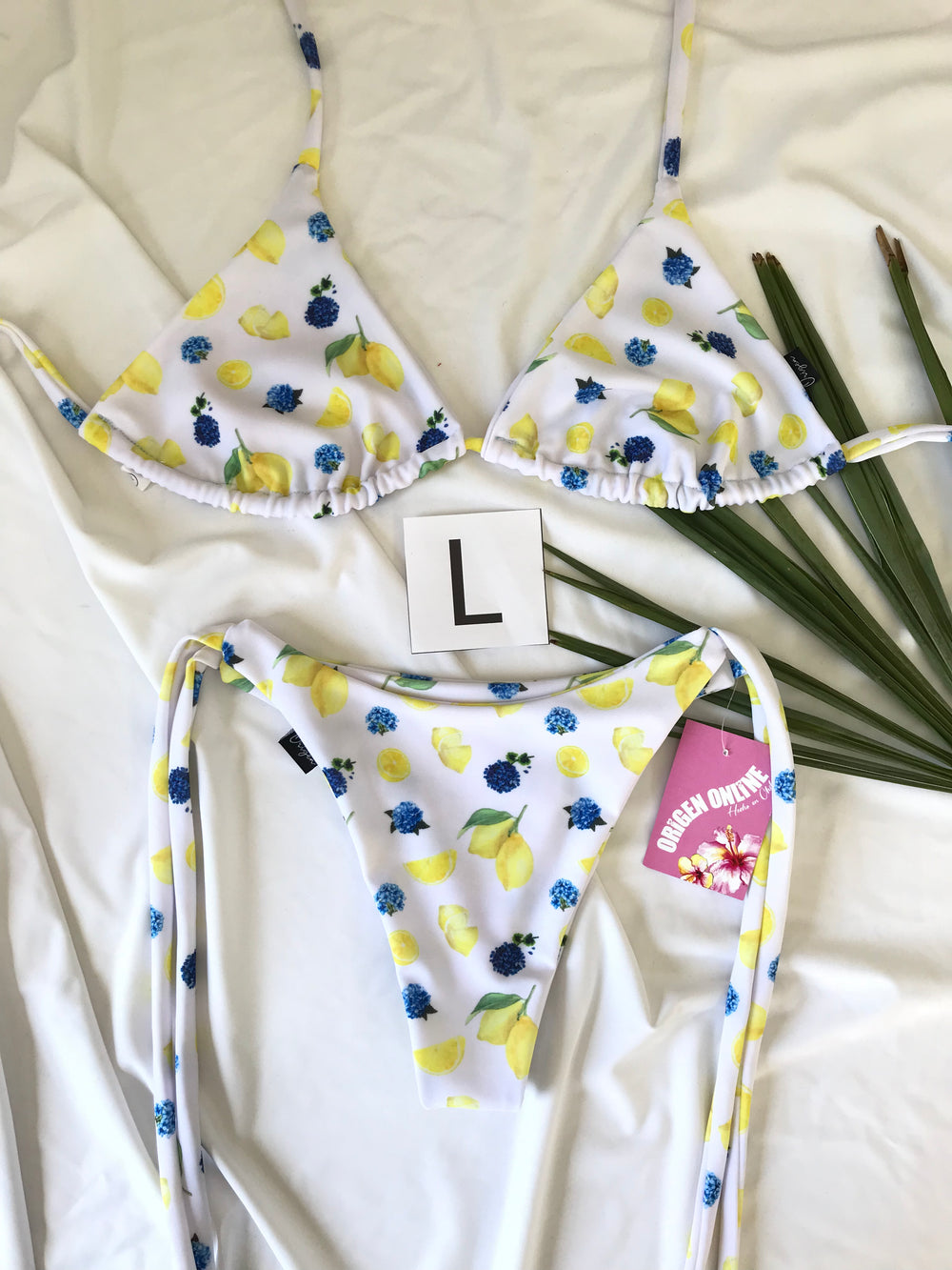 Set Top CHERRY + Bottom Lua: LIMONE CAPRI (L)