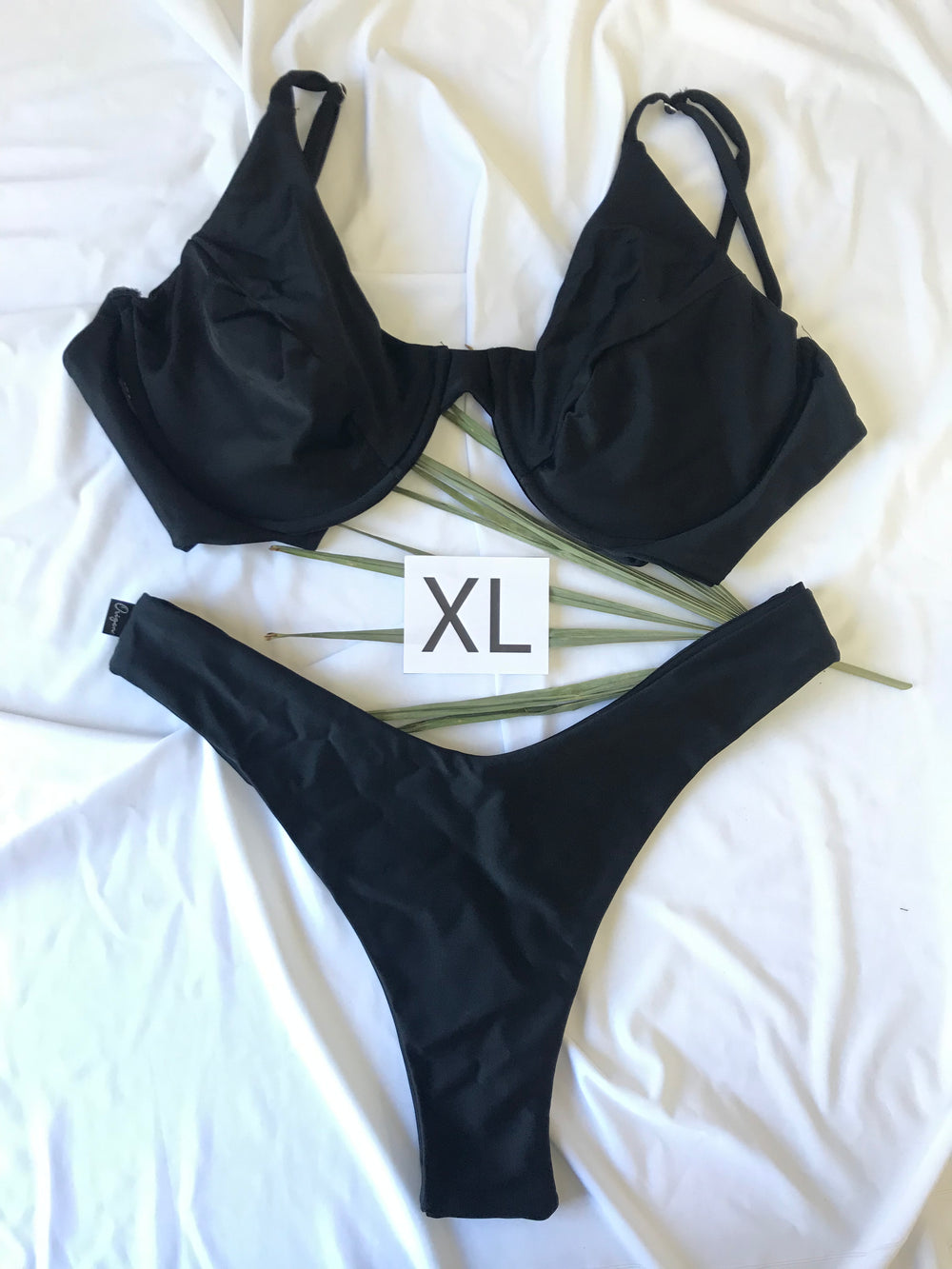 Set Top CIEL + Bottom GRETEL: NEGRO (XL)