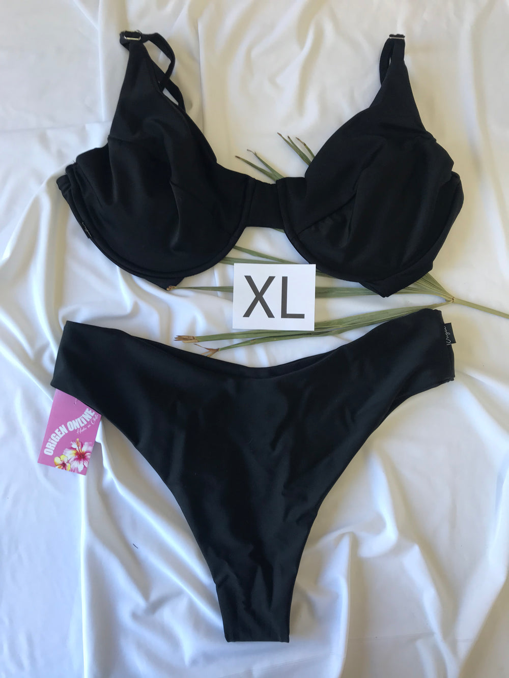 Set Top CIEL + Bottom ZOE: NEGRO (XL)