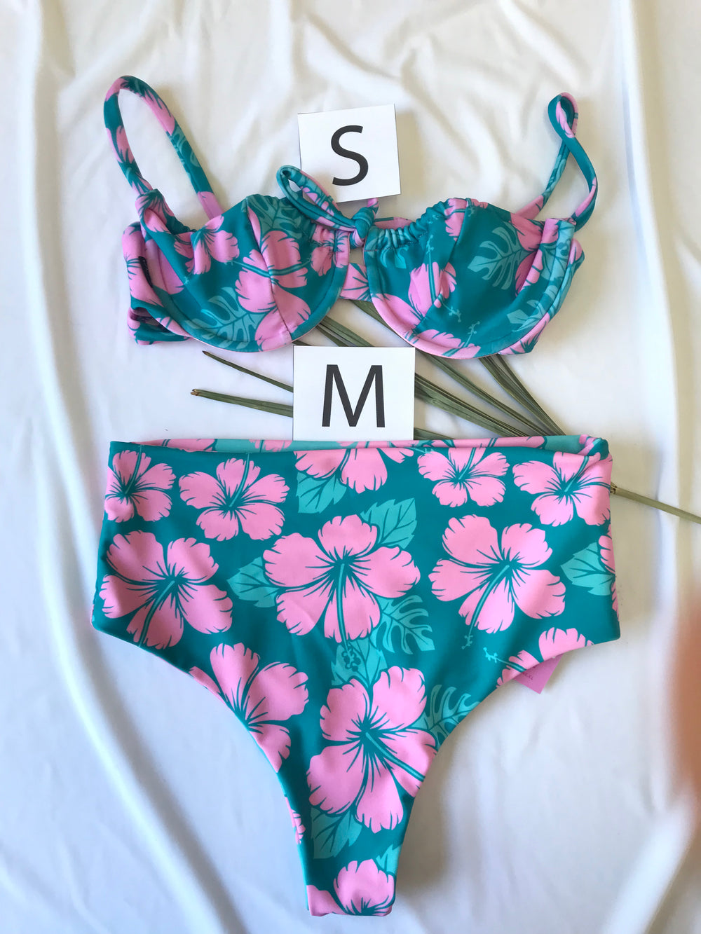 Set Top GIULIA + Bottom ALBA: JADE (S/M)