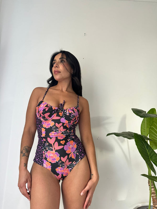 Traje de Baño Chloe: Dark Candy