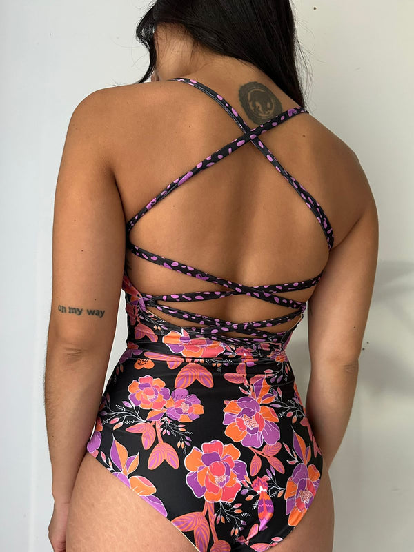 Traje de Baño Chloe: Dark Candy